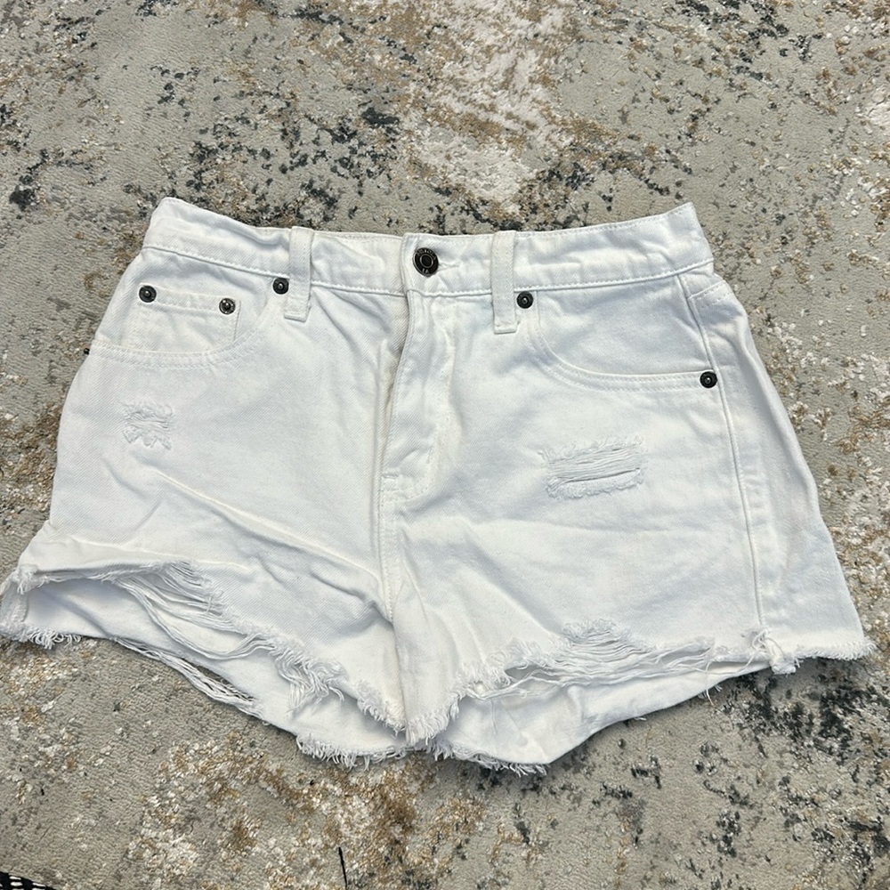 Pistola Women's White Distressed High-Rise Cutoff Denim Mom Shorts